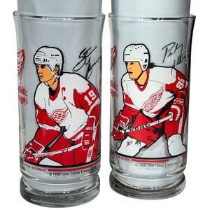 Little Caesars 1988 Detroit Red Wings Glasses Steve Yzerman Set of 2 Vintage Red